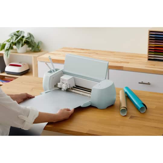Cricut® Permanent Smart Vinyl™ Matte Metallic
